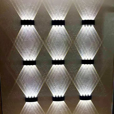 호텔 Luxor 3*