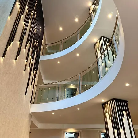 卢克索酒店 酒店